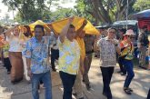 อบต.วังร่วมกับอำเภอท่าชนะจัดกิจกรรมห่มผ้าขึ้นถ้ำ ห่มผ้าพระไสยาสน์ ในวันครอบครัว แห่งแรกของภาคใต้ และจัดกิจกรรมรดน้ำผู้สูงอายุให้กับผู้เฒ่าผู้แก่เพื่อความเป็นศิริมงคลของลูกหลานด้วย