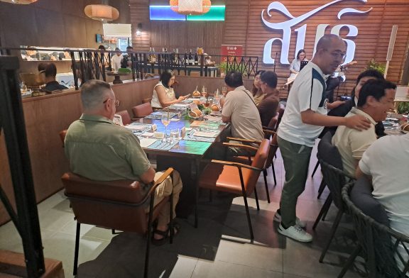 ททท.สุราษฎร์ฯ ยกระดับวัตถุดิบท้องถิ่น สู่โต๊ะดินเนอร์สุดพิเศษ กับคนพิเศษชูผลิตภัณฑ์ จี.ไอ สู่การขับเคลื่อนเศรษฐกิจชุมชน.