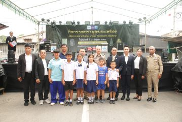 สมาคมนักข่าวสุราษฎร์ฯ จัดกิจกรรมโครงการแผงพระแดงสัญจร ประมูลพระเครื่องรายได้หนุนทีมฟุตบอลเยาวชนKS คลองไทร ก้าวสู่ความฝัน