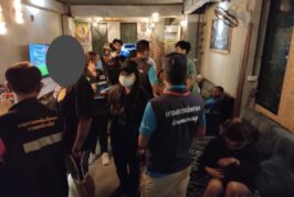 เกาะสมุย จับ 5 ร้านขายดอกกัญชาผิดกฎหมายให้ นทท.ต่างชาติ ย่านหาดเฉวง หาดละไม 