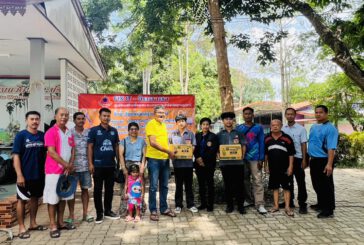 นายอำเภอท่าฉาง ลงพื้นที่ตรวจเยี่ยมและมอบน้ำมันเครื่องสนับสนุนโครงการศูนย์ซ่อมสร้างเพื่อชุมชน (Fix it Center) แบบถาวร ประจำจังหวัดสุราษฎร์ธานี เนื่องในโอกาสมหามงคลเฉลิมพระชนมพรรษา 6 รอบ พระบาทสมเด็จพระเจ้าอยู่หัว