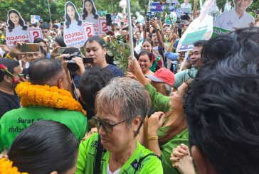 กำนันศักดิ์ ชู  “SURAT FREEDOM” ปล่อยรถแห่ทั่วทุกพื้นที่ ปลุกกระแสอิสระจากอำนาจเก่า ขุมกำลังพรึบ!