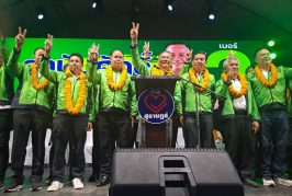 โค้งสุดท้าย!!! กำนันศักดิ เปิดเวทีปราศรัย ลั่น! ขอเดินหน้าทำการเมืองสุราษฎร์ให้เป็นพื้นที่สีเขียว อิสระจากการครอบงำ ขอเดินหน้าทำงานต่อ พร้อมเป็น นายก อบจ.เมืองหอยใหญ่เป็นสมัยที่2