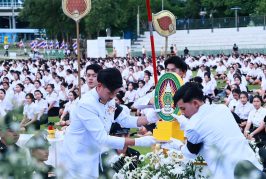 มรส. จัดพิธีอัญเชิญและมอบเข็มตราพระราชลัญจกร แก่นักศึกษาใหม่ ประจำปี 2569 จำนวนกว่า 3 พันคน