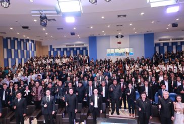 รองนายกรัฐมนตรี และรัฐมนตรีว่าการกระทรวงการอุดมศึกษา วิทยาศาสตร์ วิจัยและนวัตกรรม (อว.) เปิดงาน 