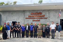 อ.เมืองสุราษฎร์ธานี เชิงรุก ออกตรวจสอบร้านค้าอาวุธปืนและสนามยิงปืนในพื้นที่สนองนโยบายรัฐในการควบคุมการใช้อาวุธปืนก่อเหตุรุนแรง
